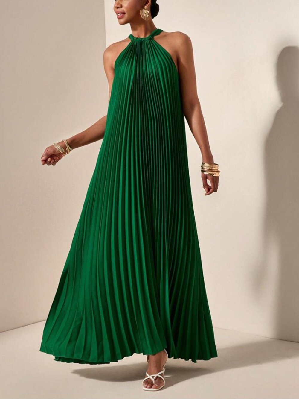 74- NEW Emerald Green Pleated Halter Maxi Dress Elegant Flowy Formal Evening Gow